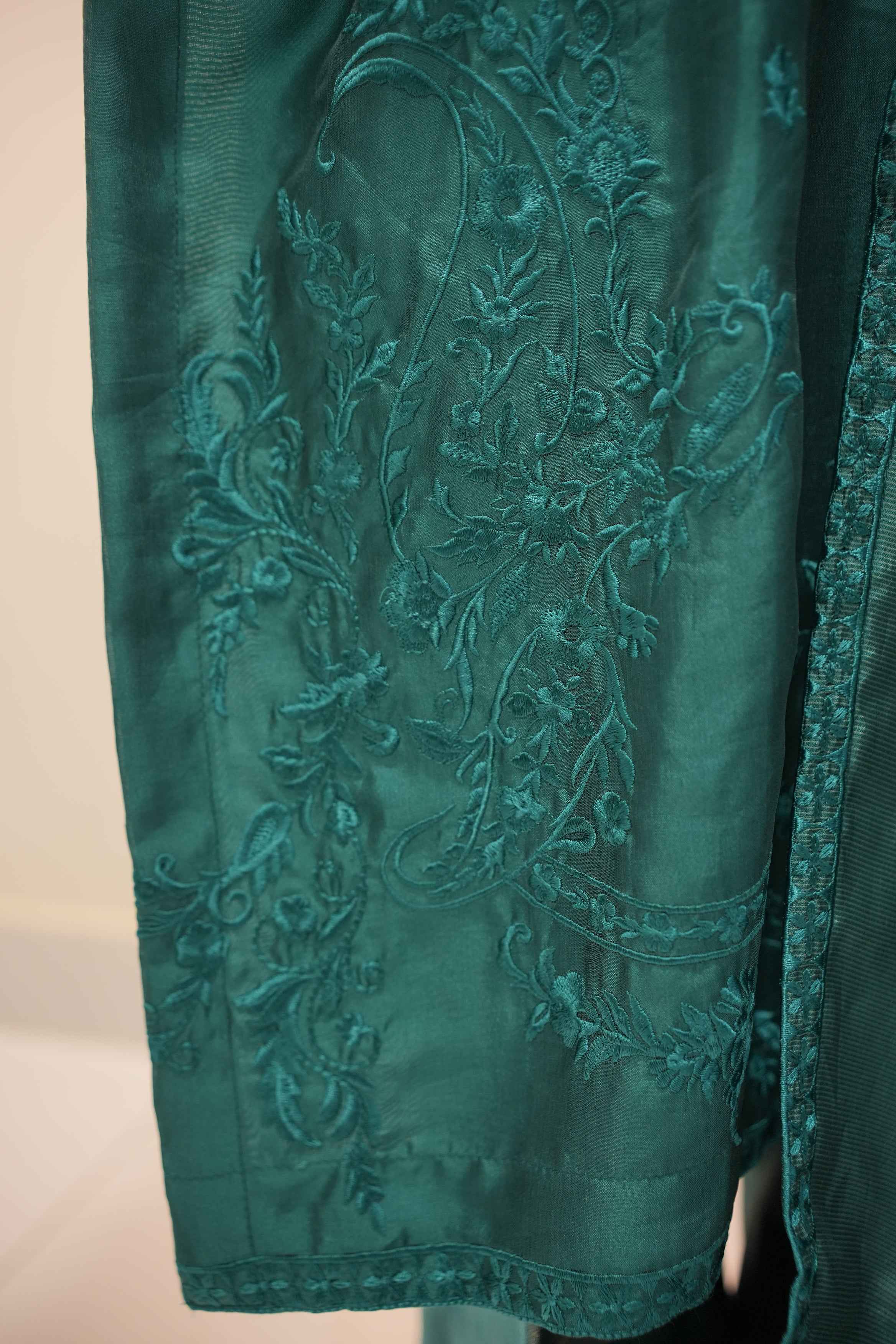 A Symbol of Royal Elegance